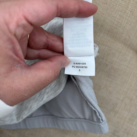 Vuori Pose Plyo Rib Tank in Grey - Picture 6 of 8